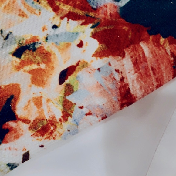 Flower Print McGinn Dress *FINAL PRICE* - Picture 7 of 8